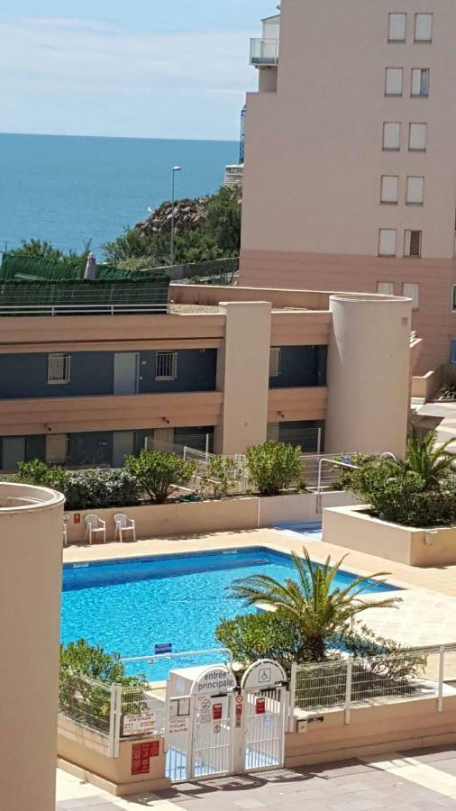 Appartement T3 Traversant Residence Standing Garage Et Piscine Exterieure Gratuits Сет Екстериор снимка